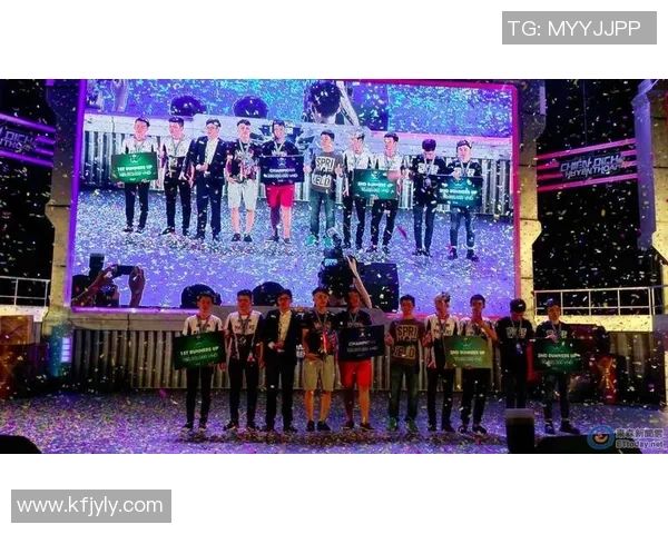 足球替补生涯的荣耀与挑战如何在场边默默绽放光芒