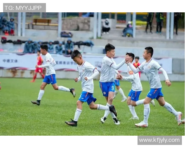 韩英杰足球：探索中国足球新星的成长与未来发展之路